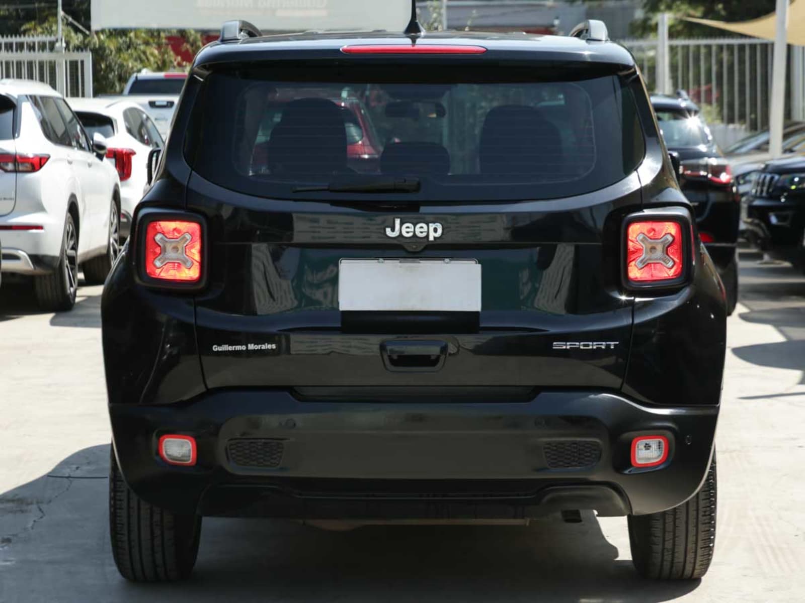 JEEP RENEGADE SPORT 4X2 LX MT 2022 - Imagen 5 de 12