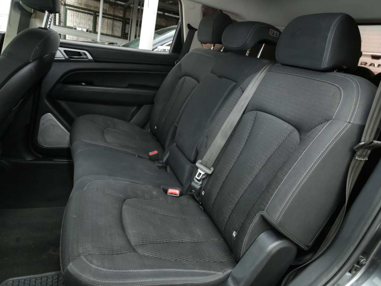 SSANGYONG NEW REXTON 2.2 AUT 2022 - Imagen 8 de 12