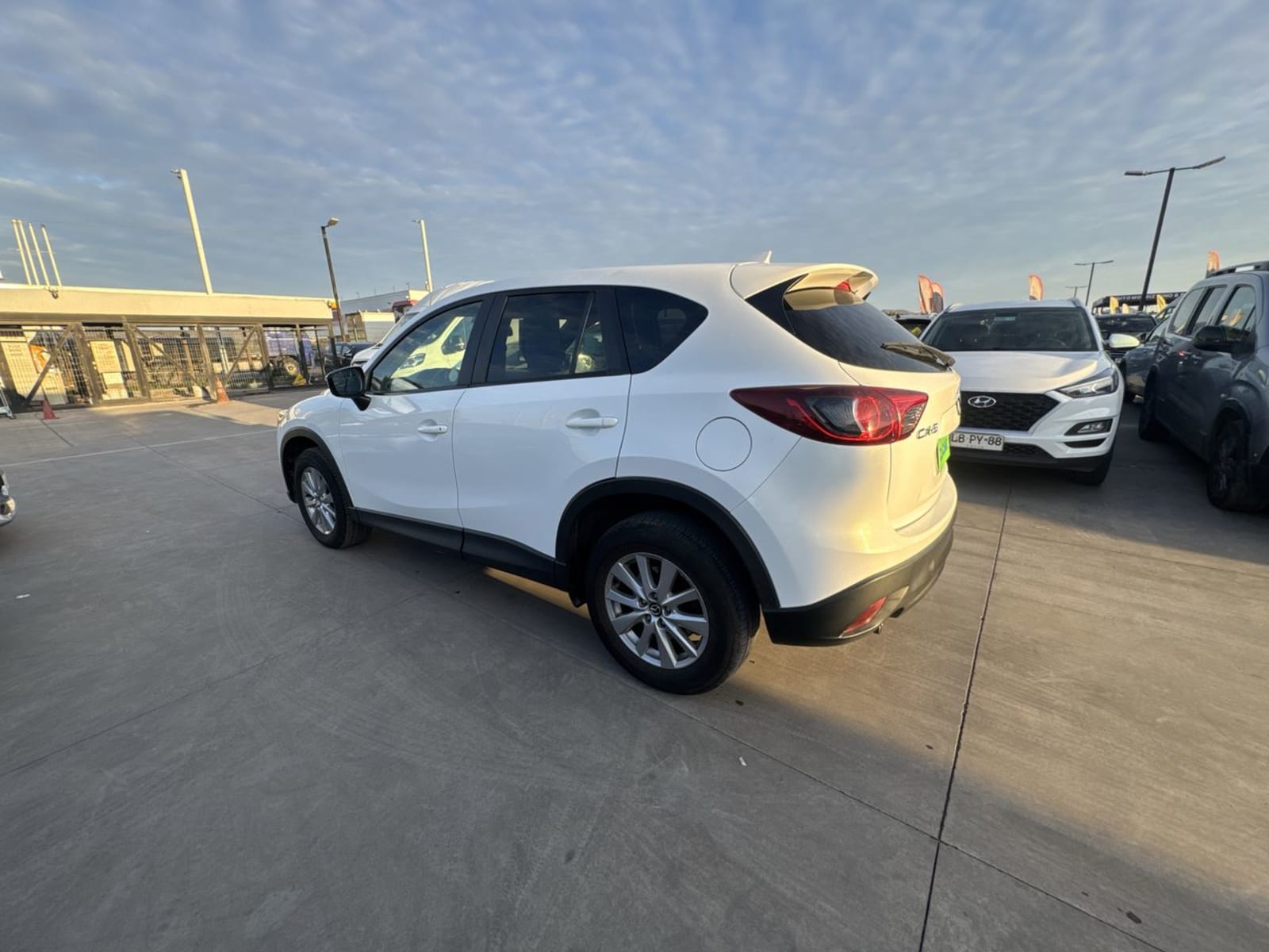 Mazda Cx-5 2.0 R 6at 5p 2017 - Imagen 5 de 8