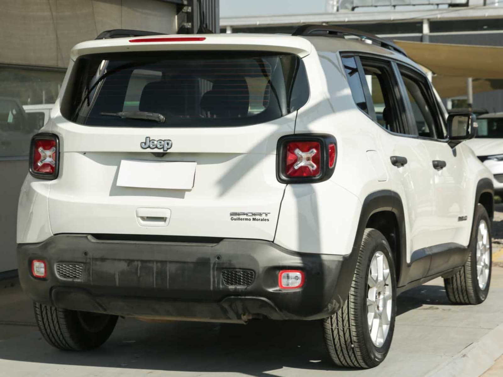 JEEP RENEGADE SPORT 4X2 LX  MT 2020 - Imagen 6 de 13