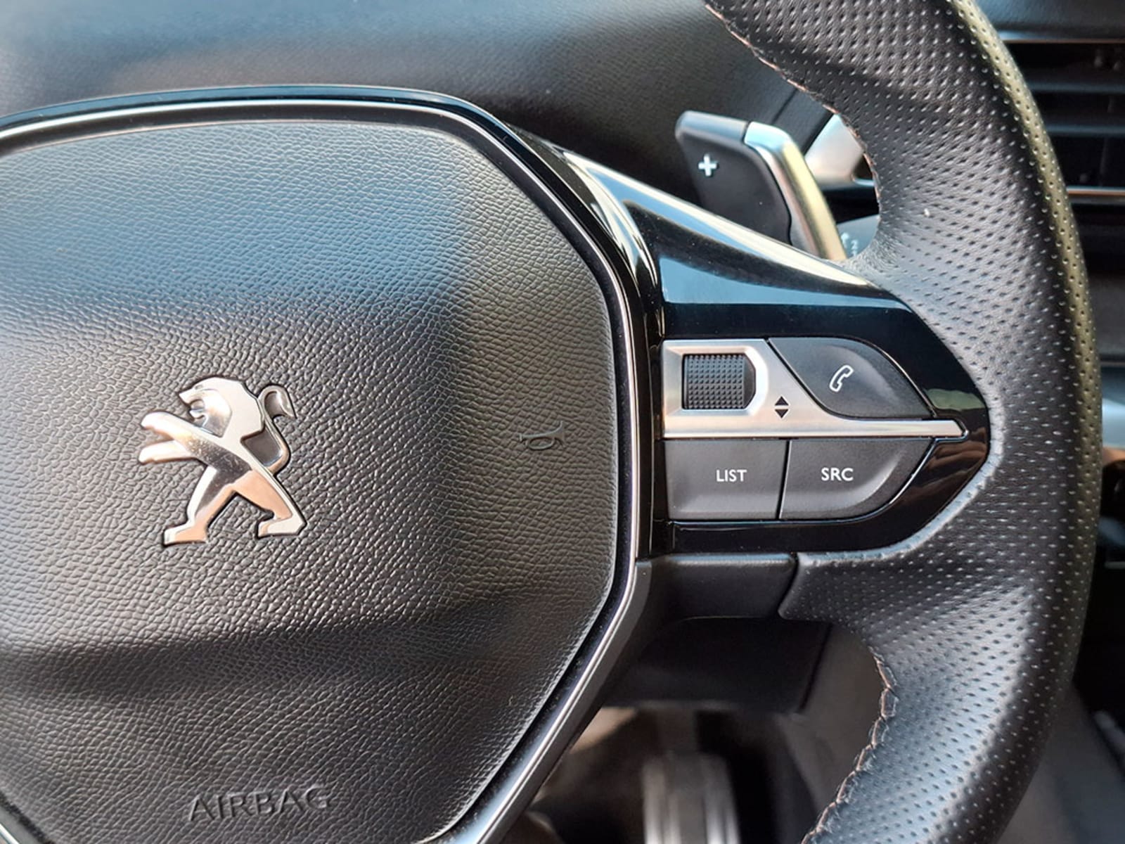 PEUGEOT 3008 GT 2024 - Imagen 12 de 20