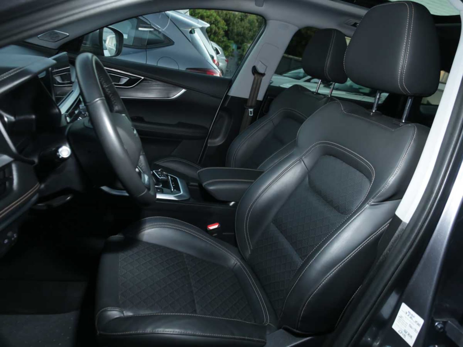 CHERY TIGGO 8  1.5T  GLX 2023 - Imagen 10 de 14