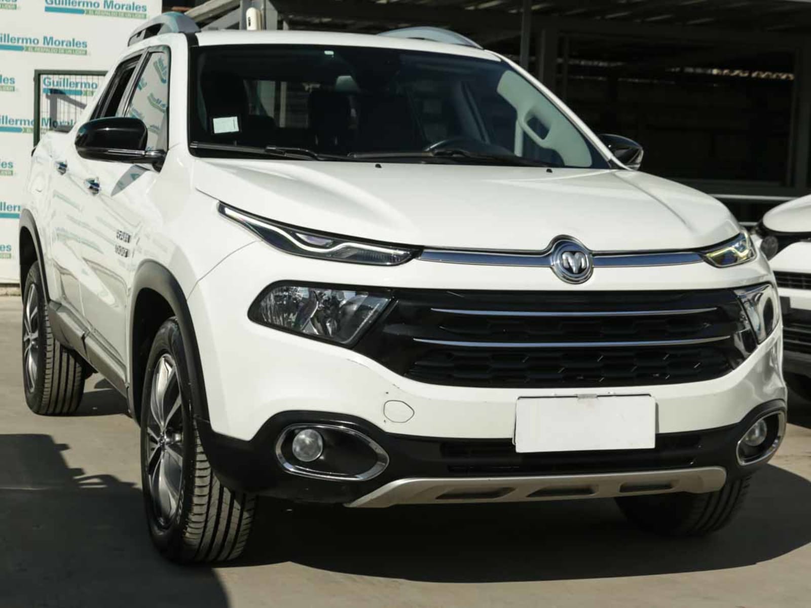 RAM 1000 LARAMIE 2.0 4X4 AT 2021 - Imagen 17 de 20