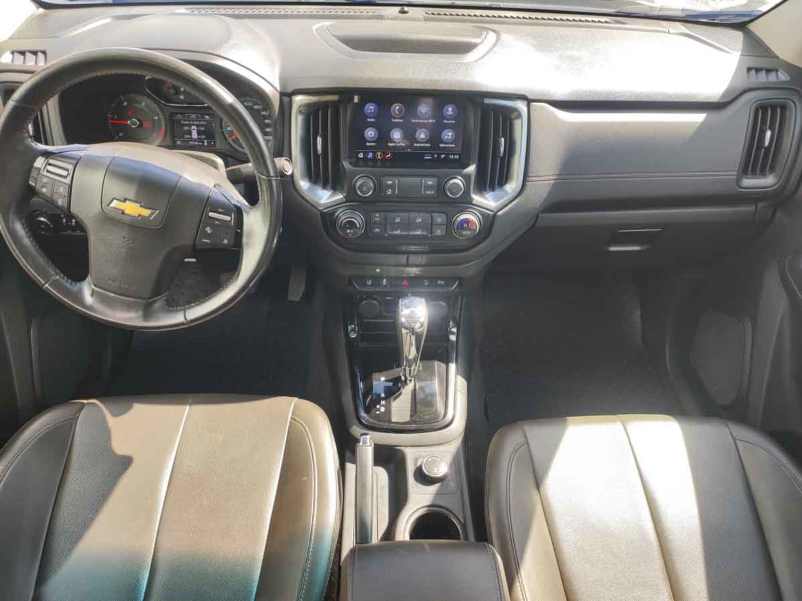 CHEVROLET COLORADO High Country 4x4 2.8 AT 2023 - Imagen 11 de 14