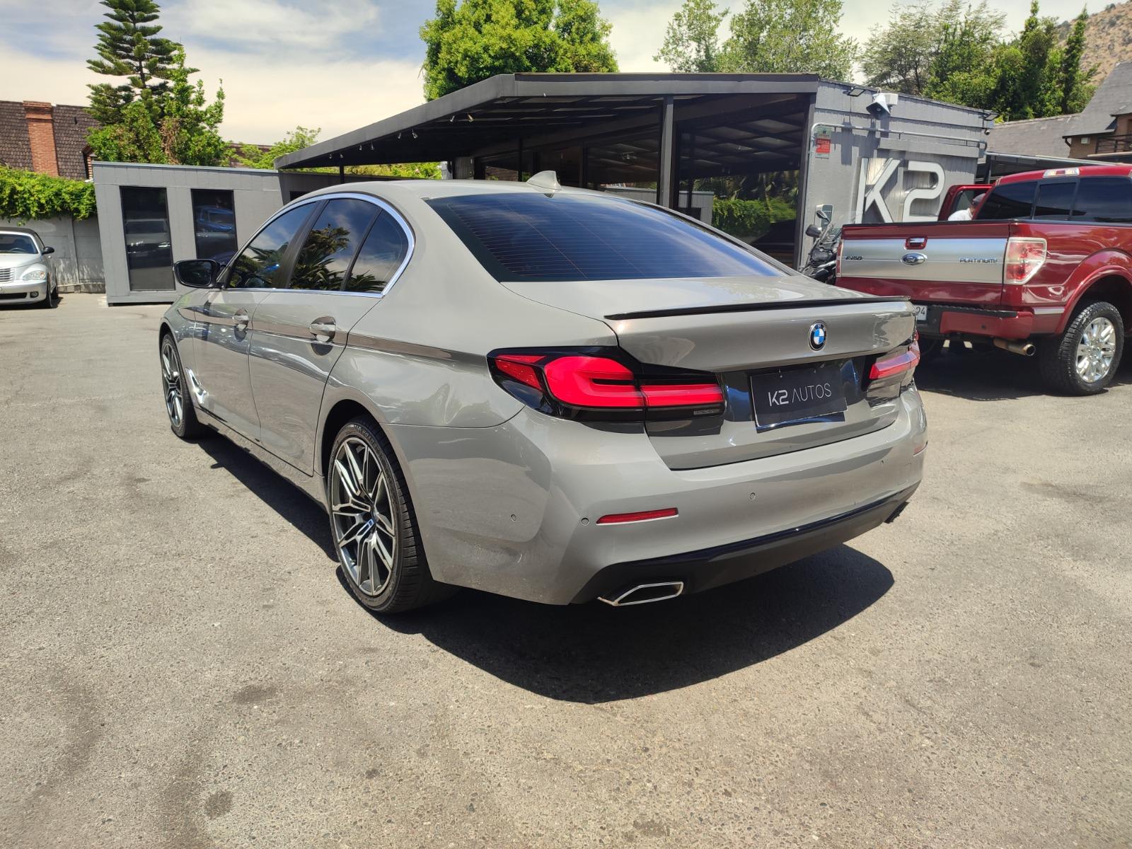 BMW 520D HERITAGE 2.0 AT 2022 - Imagen 6 de 16