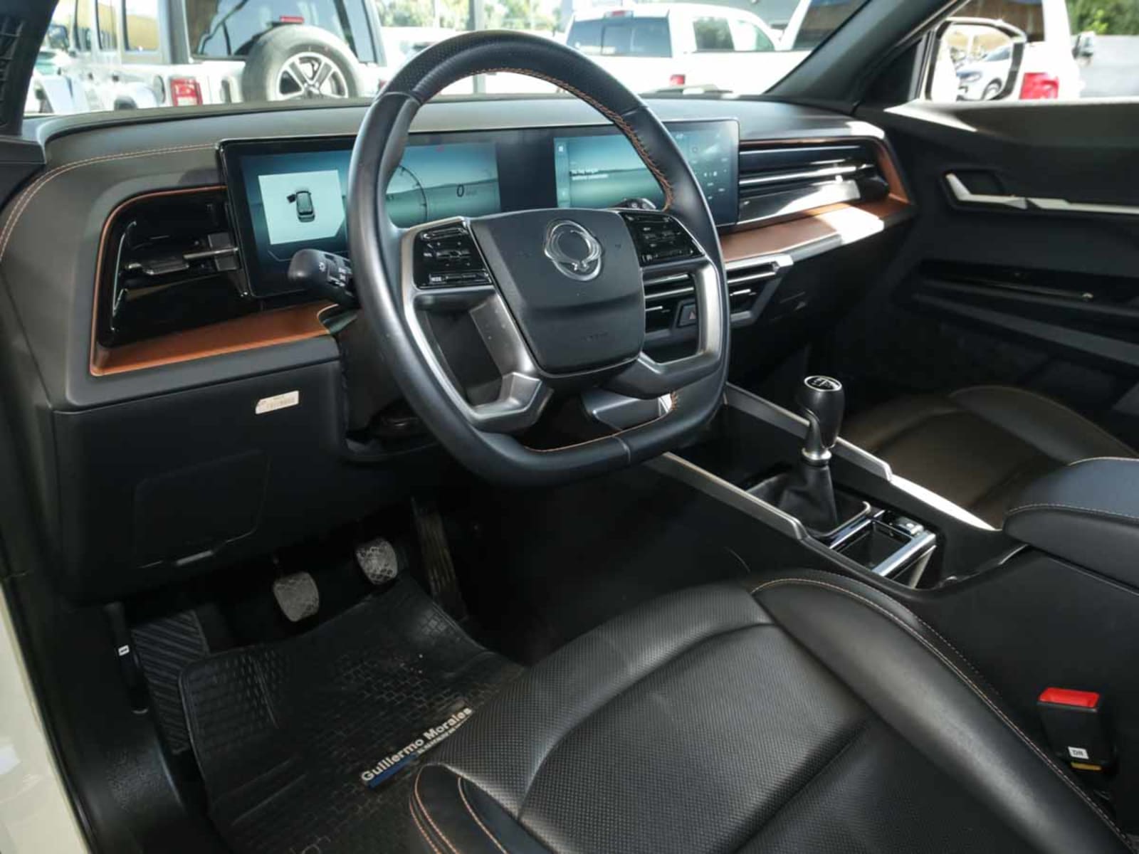 SSANGYONG TORRES GLX 1.5T 2WD 6MT 2025 - Imagen 8 de 13