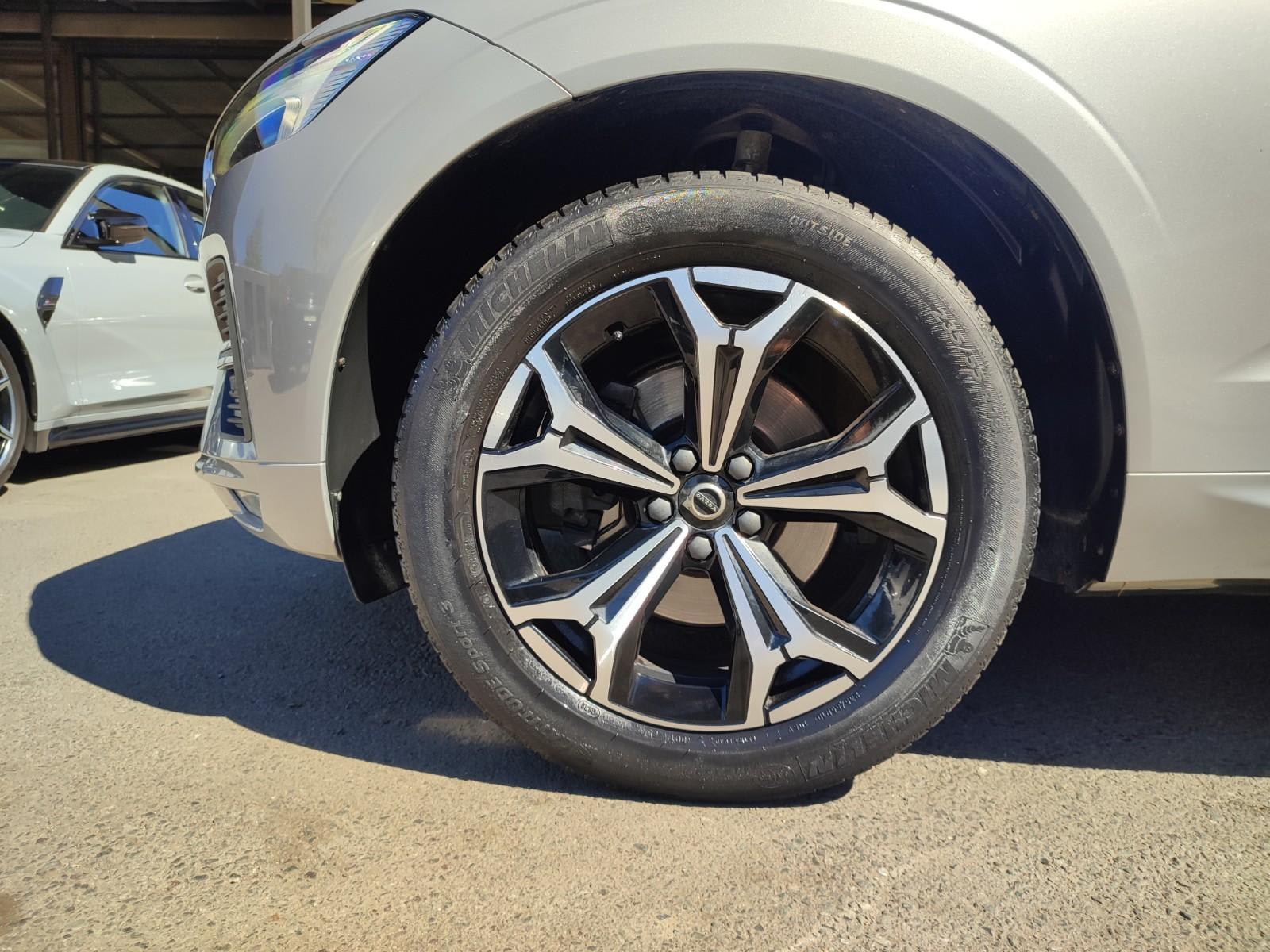 VOLVO XC60 B5 II MOMENTUM 4WD 2022 - Imagen 5 de 16