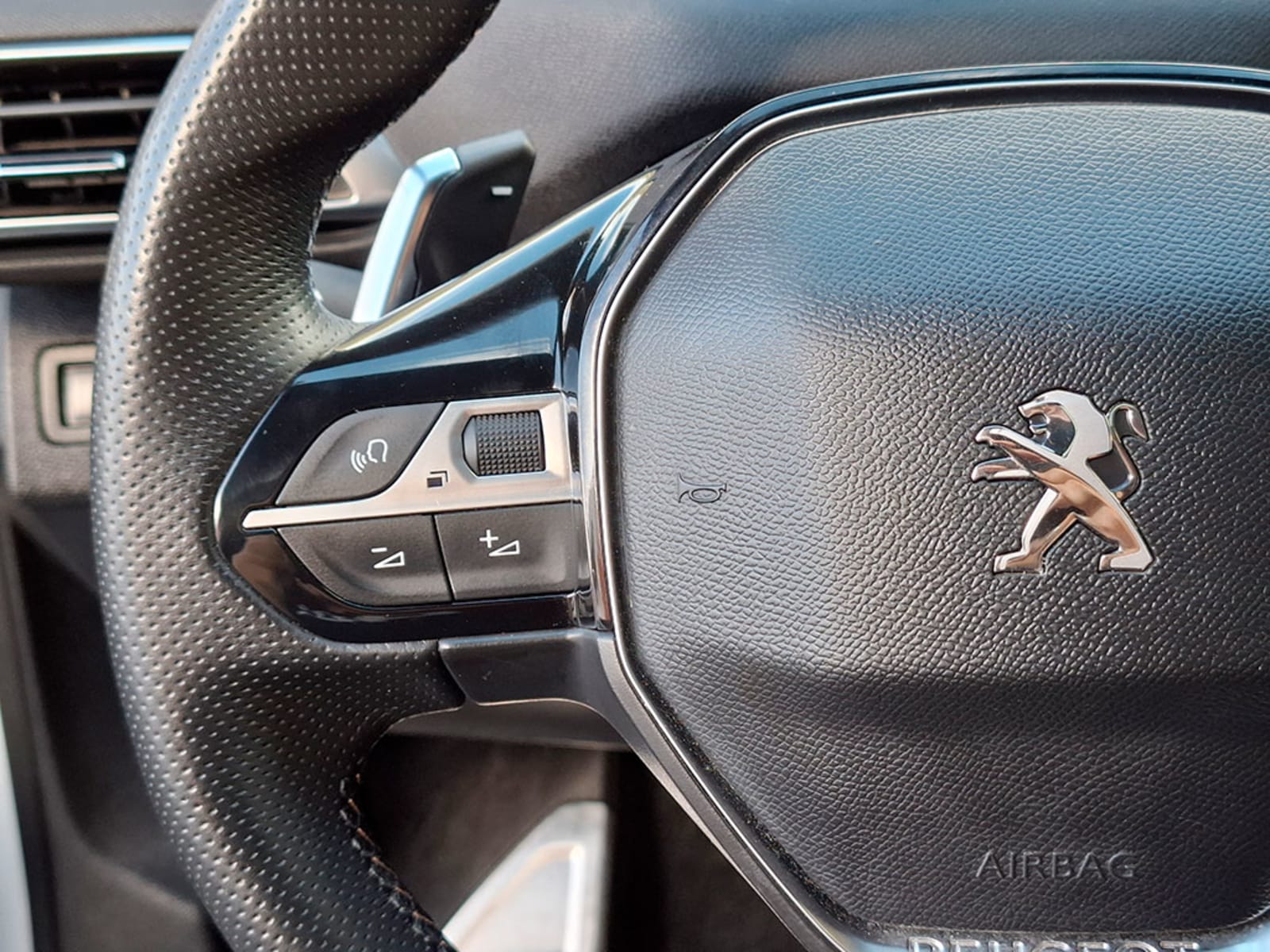 PEUGEOT 3008 GT 2024 - Imagen 11 de 20