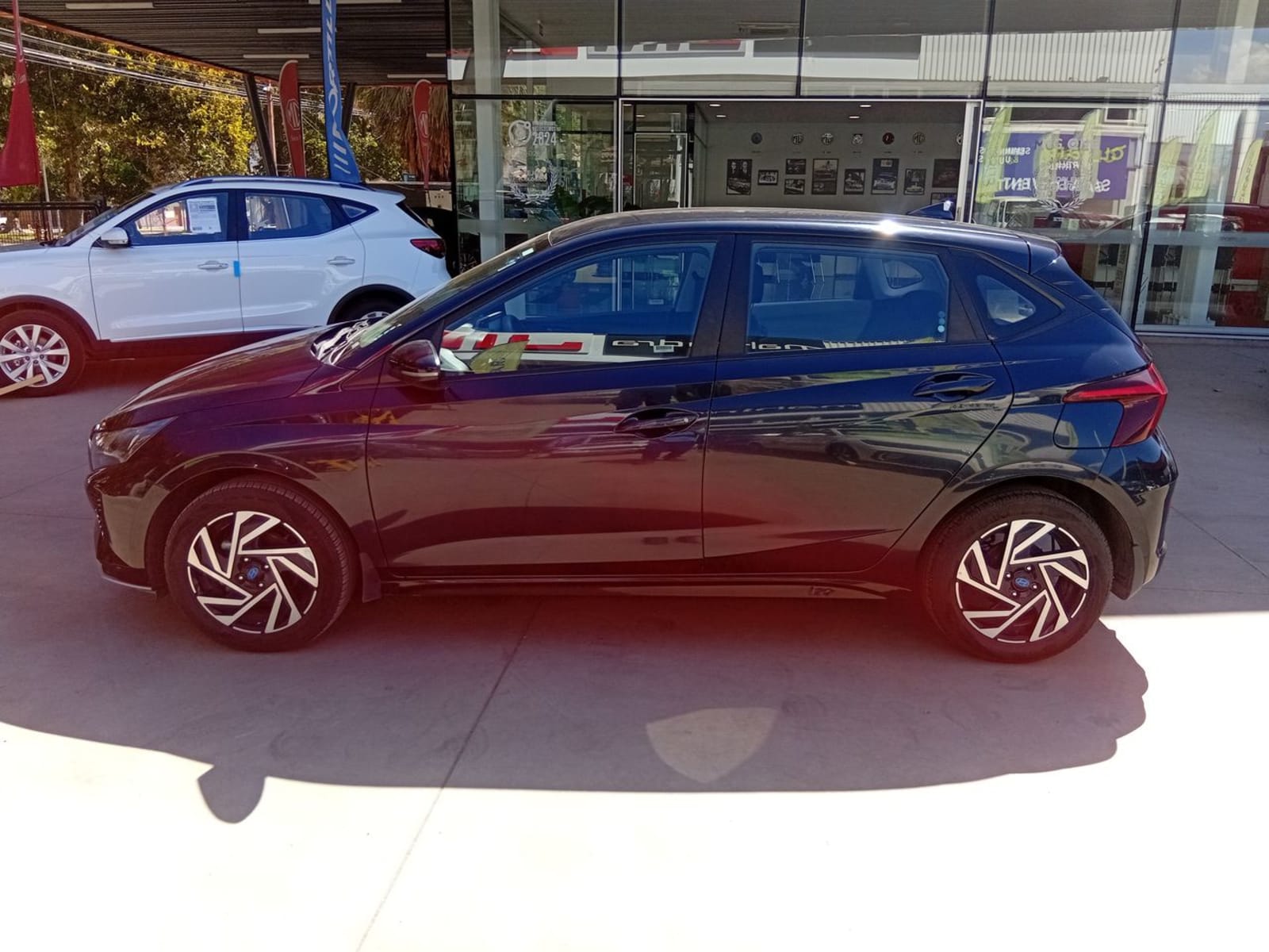 Hyundai I20 1.4 Plus Fl Bi3 4x2 Hb Mt 5p 2025 - Imagen 4 de 8