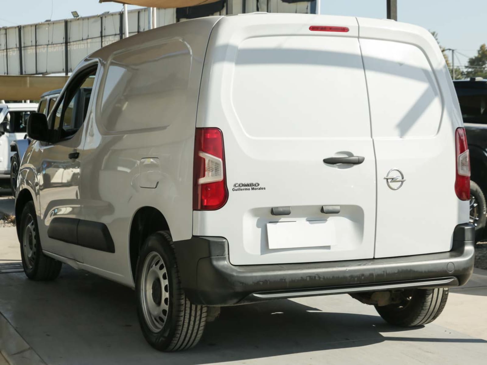 OPEL COMBO 1,5 TD 2024 - Imagen 4 de 13