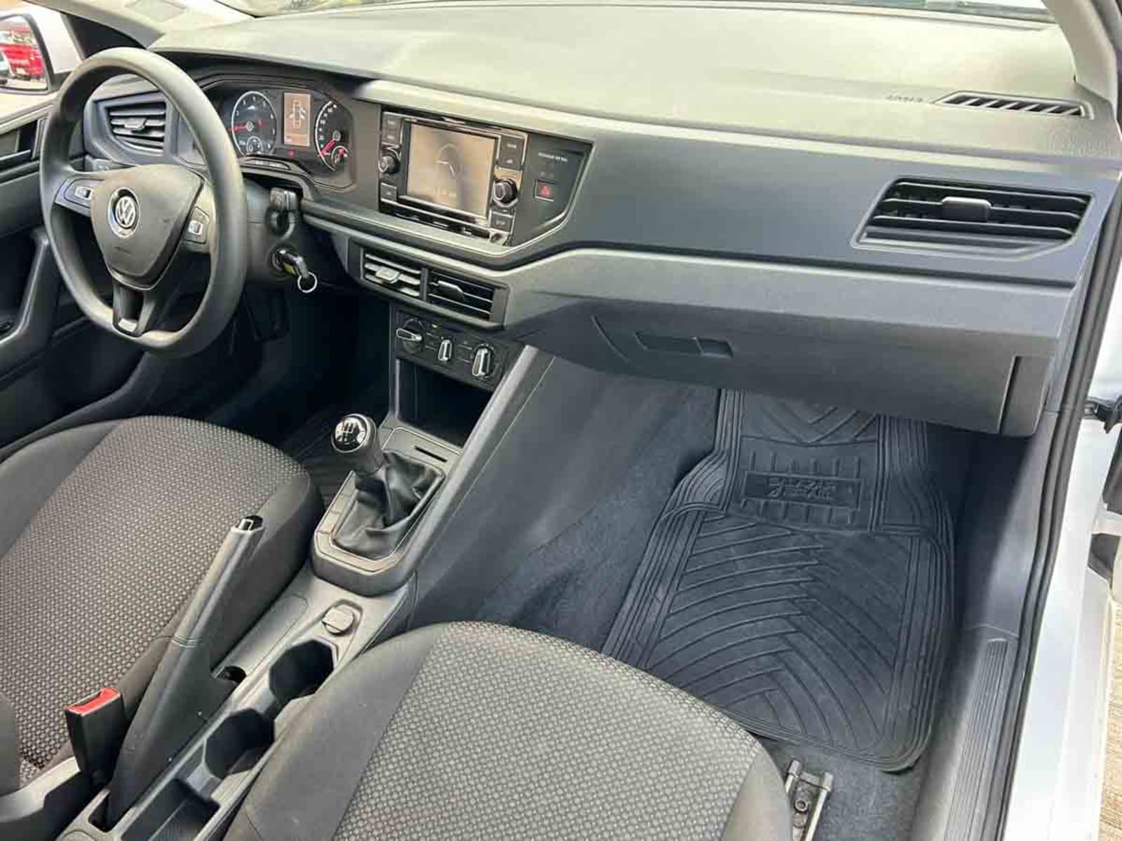 VOLKSWAGEN VIRTUS TRENDLINE 1.6 MT 2023 - Imagen 10 de 16