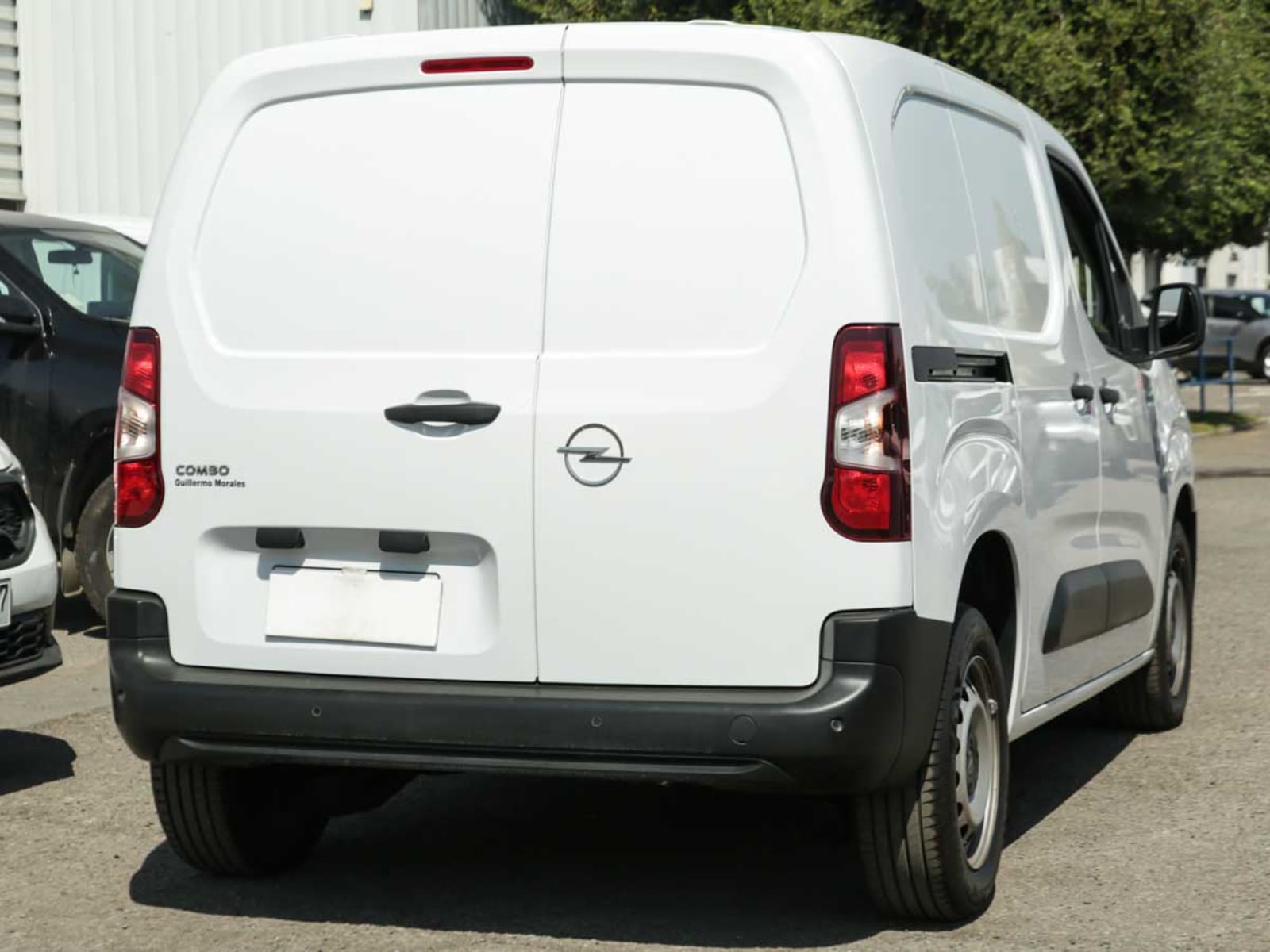 OPEL COMBO DIESEL 100HP MT 2026 - Imagen 6 de 14