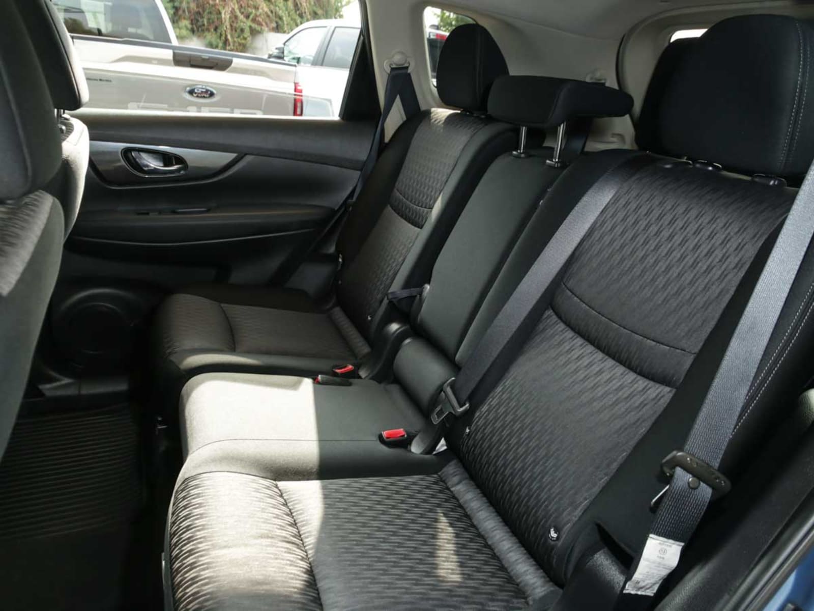 NISSAN X TRAIL 2.5 AUT 2021 - Imagen 11 de 14