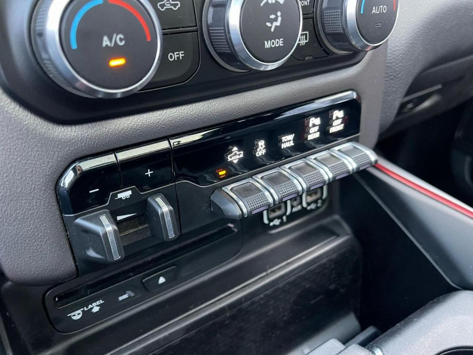 RAM 1500 REBEL 5.7 2020 - Imagen 17 de 20