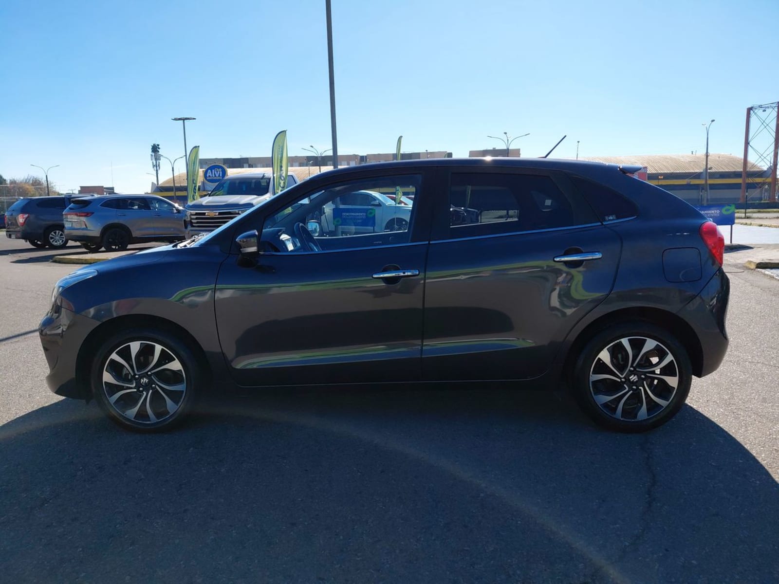 Suzuki Baleno 1.4 Glx 4x2 Hb Mt 5p 2021 - Imagen 4 de 8