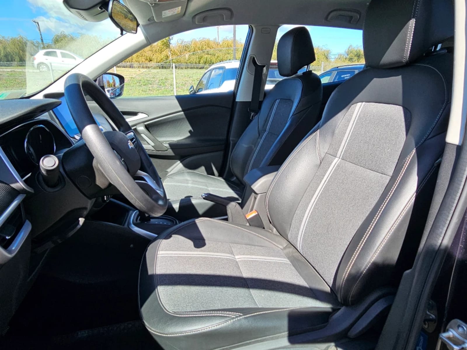 CHEVROLET TRACKER 1.2T LTZ R 4X2 AT 5P 2025 - Imagen 17 de 20