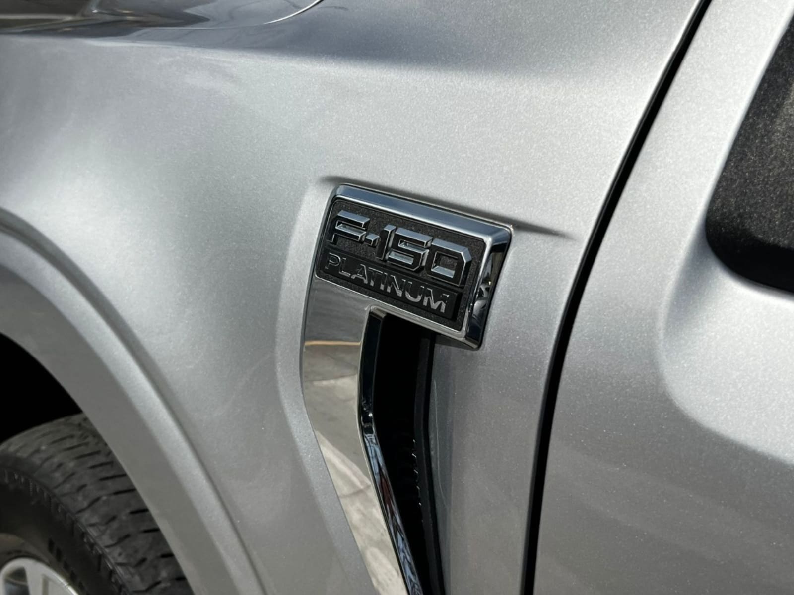 FORD F-150 PLATINUM 3.5 ECOBOOST 2023 - Imagen 7 de 20