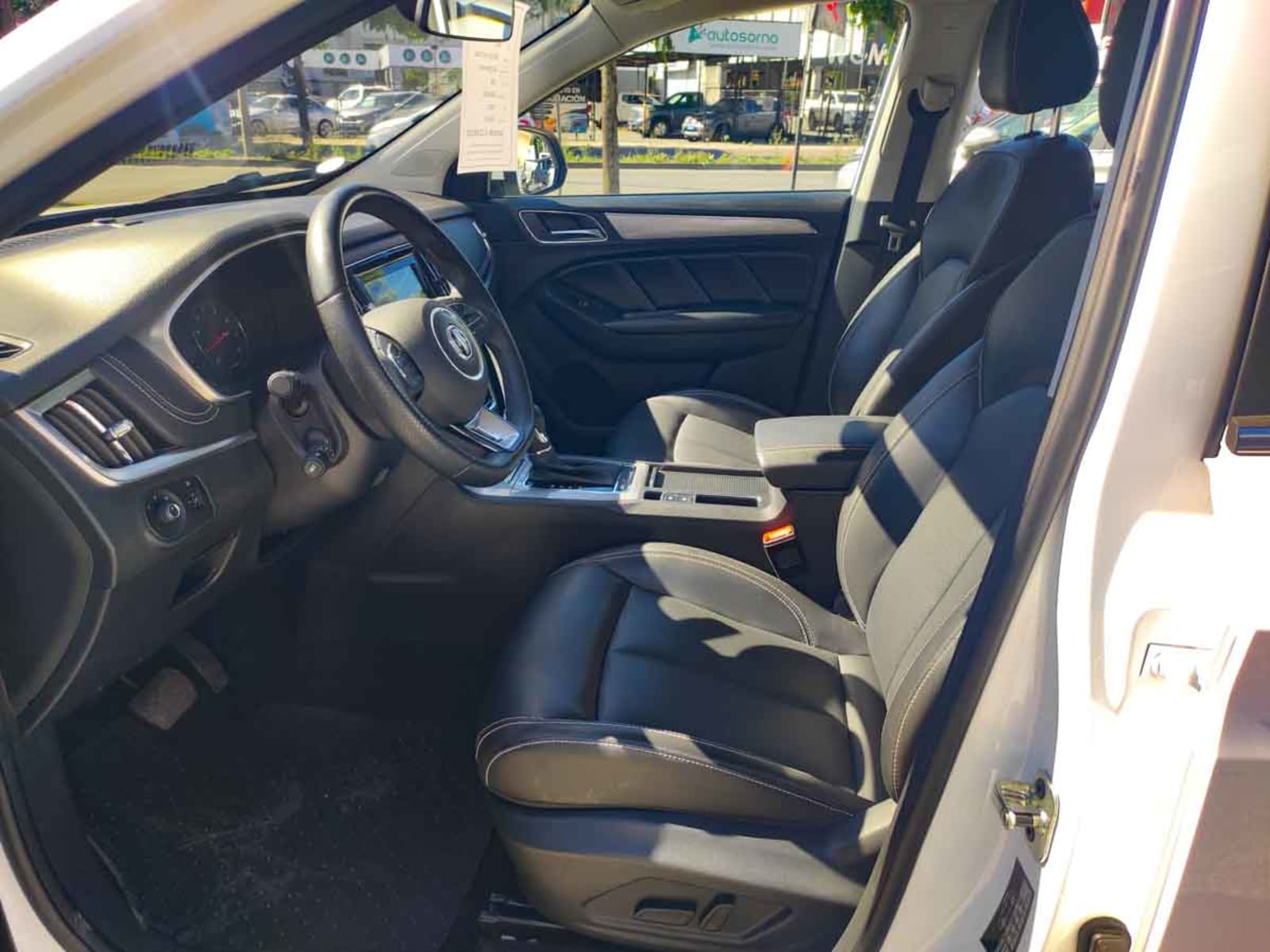 MG MG RX5 1.5T DCT DLX 2022 - Imagen 8 de 14