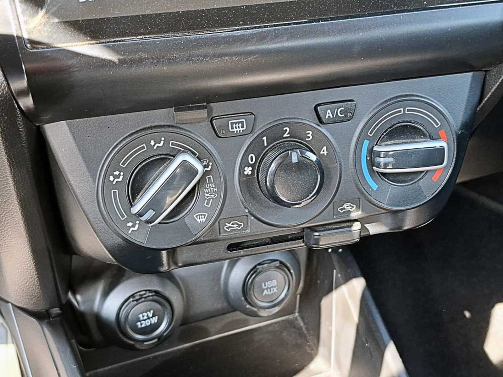 SUZUKI DZIRE (IN) 1.2 GL MT 2024 - Imagen 18 de 20