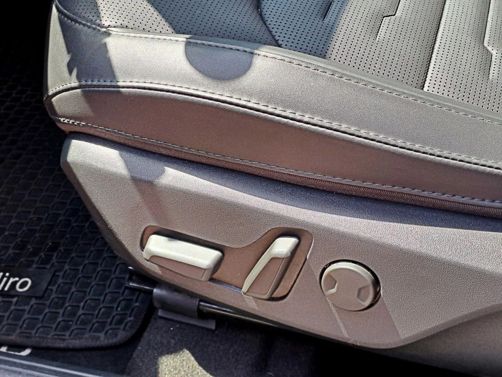 KIA NIRO GDI 1.6 AT 2023 - Imagen 11 de 20