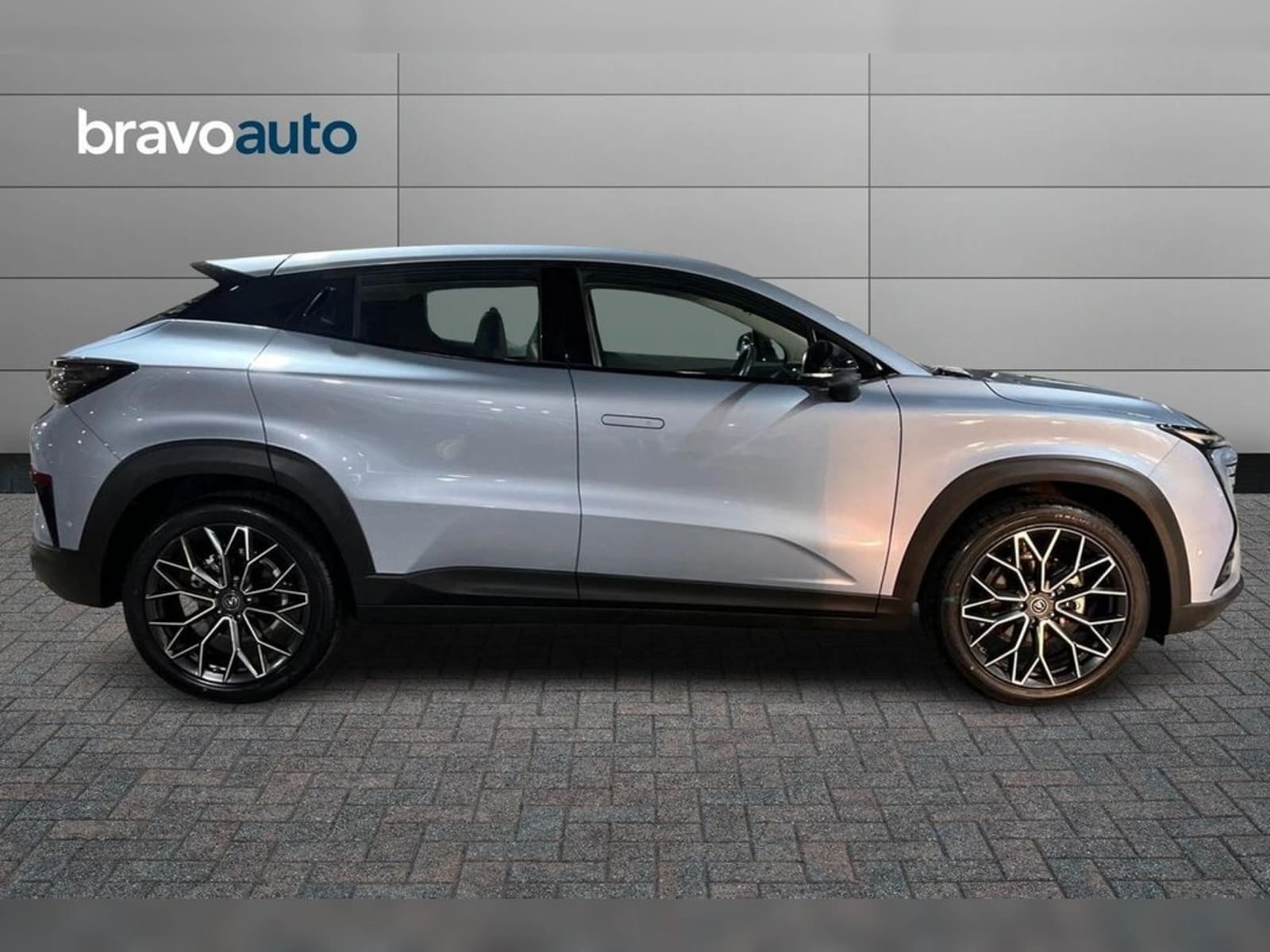 CHANGAN UNI-T 1.5 ELITE AT 2024 - Imagen 6 de 18