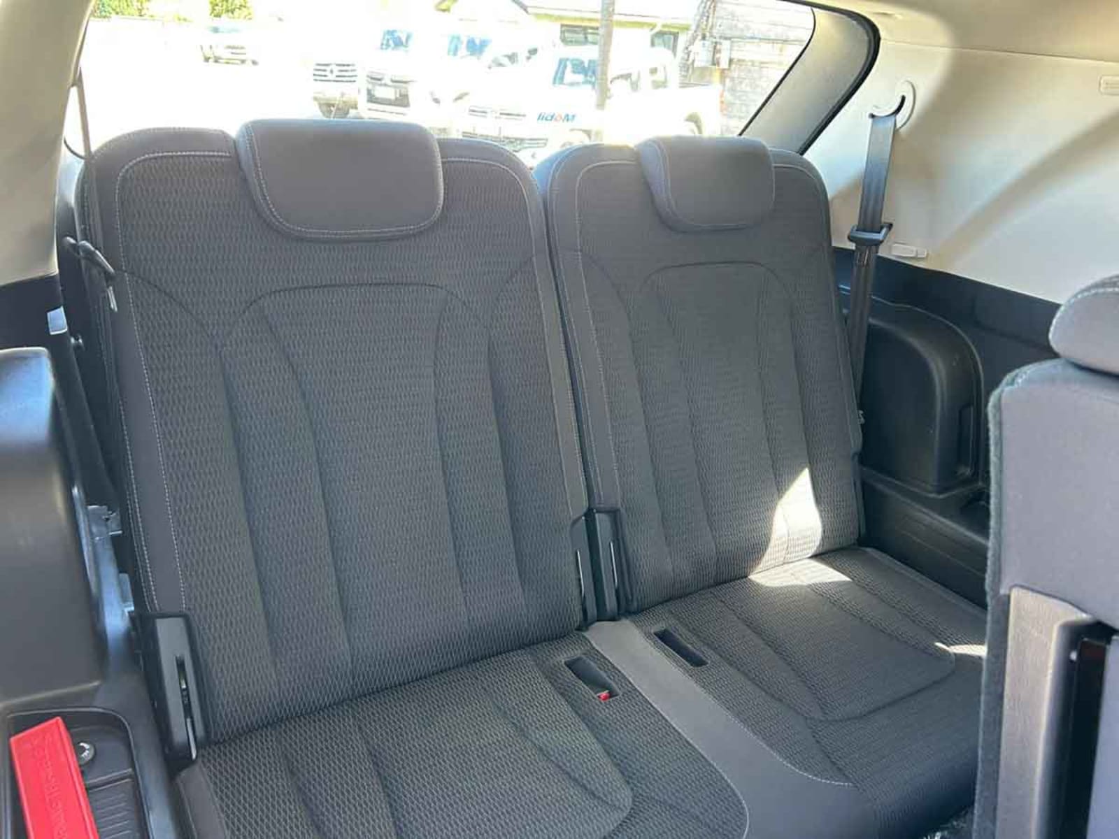 SSANGYONG NEW REXTON LX 2.0 T 6MT 2WD 6AB 2024 - Imagen 12 de 17