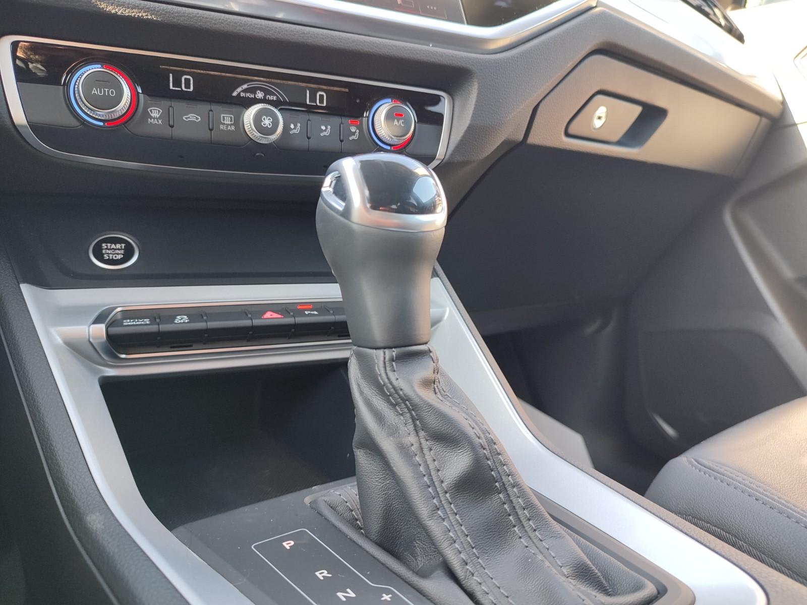 AUDI Q3 1.4T 35 TFSI S TRONIC 2025 - Imagen 11 de 16