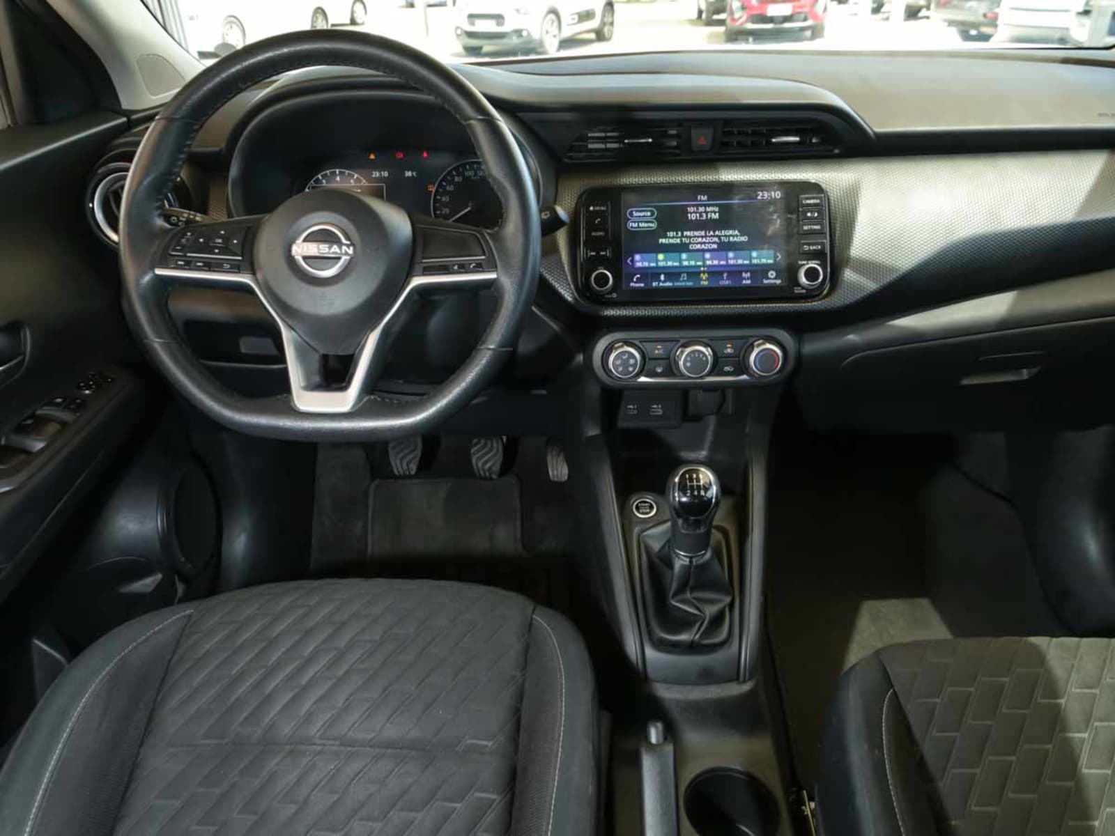 NISSAN KICKS ADVANCE 1.6 2024 - Imagen 12 de 13