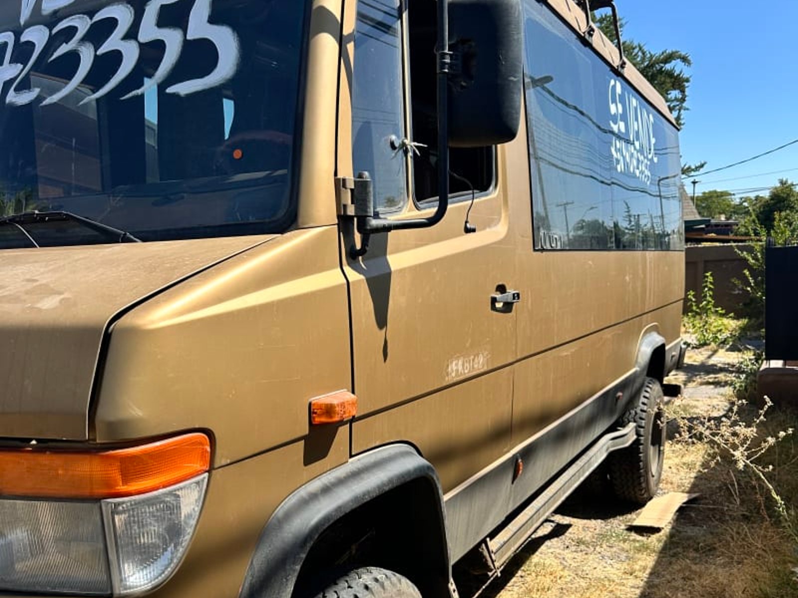 Mercedes-Benz 818d 2013 - Foto 4 de 5