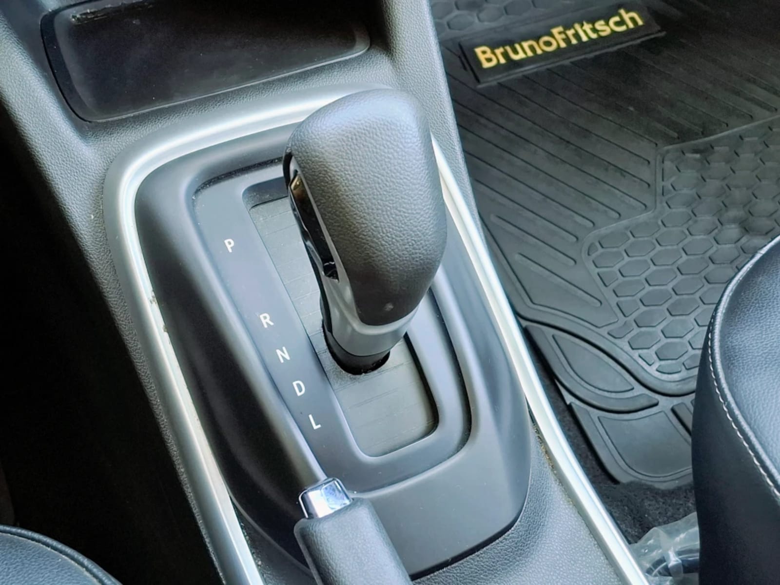 CHEVROLET TRACKER 1.2T LTZ R 4X2 AT 5P 2025 - Imagen 19 de 20