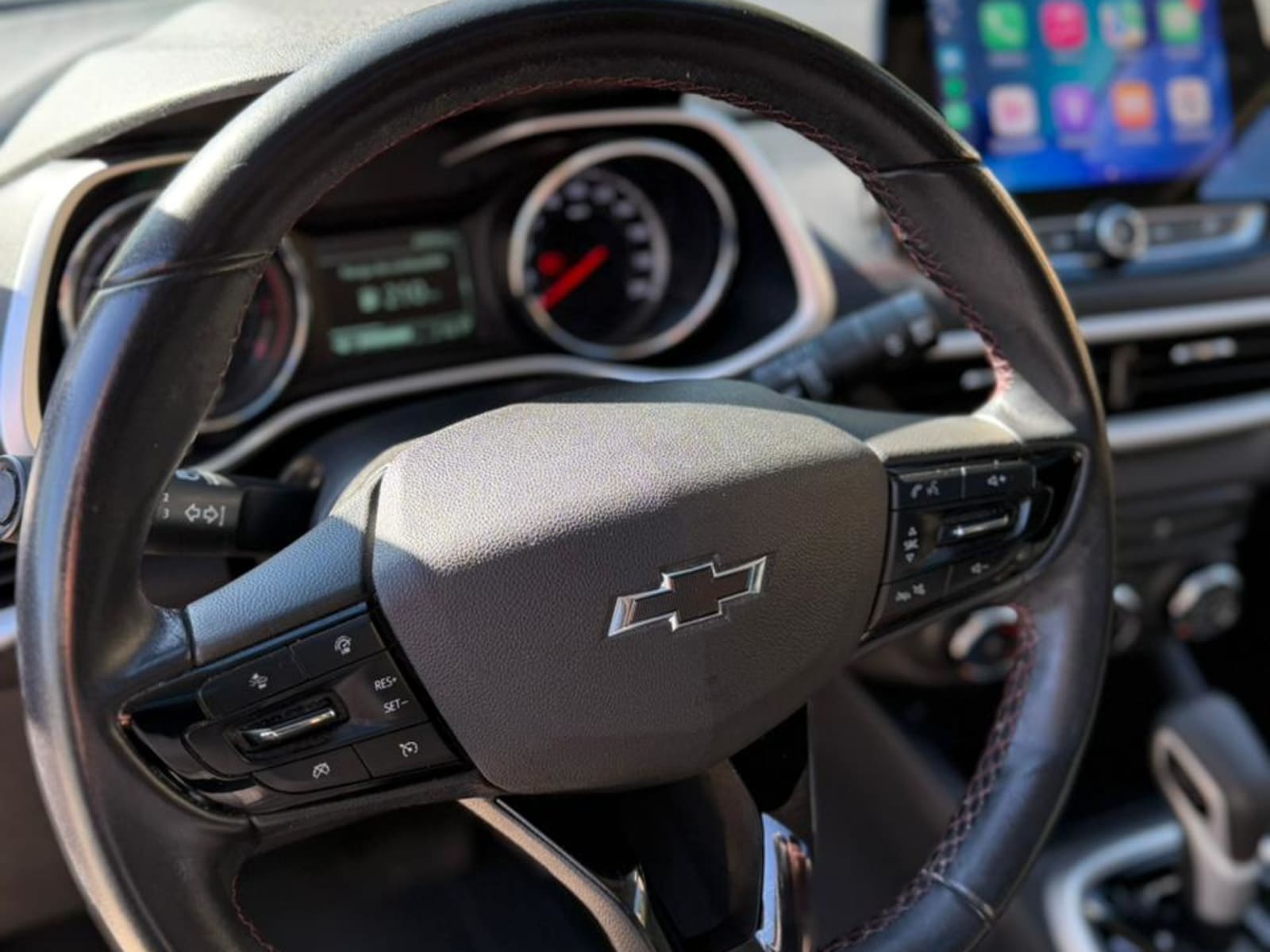 CHEVROLET TRACKER RS 2024 - Imagen 8 de 10