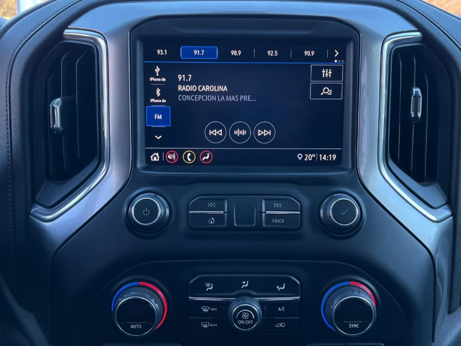 CHEVROLET SILVERADO 5.3 LT TRAILBOSS Z71 4X4 AT 4P 2021 - Imagen 16 de 20