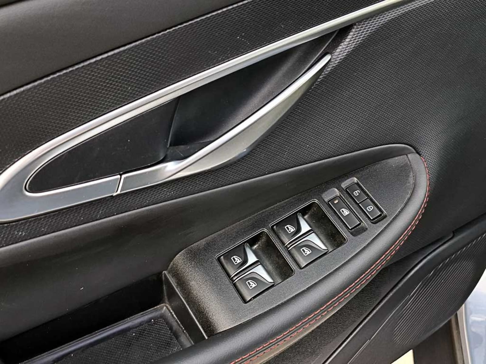 CHANGAN UNI-T 1.5 ELITE AT 2024 - Imagen 11 de 20