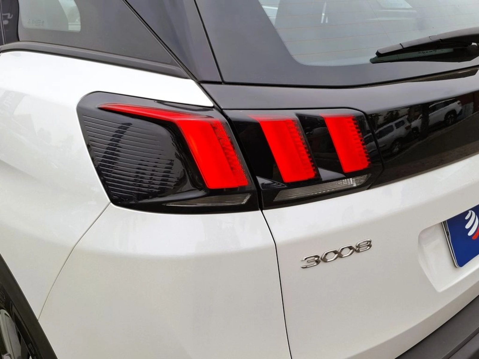 PEUGEOT 3008 1.5 ACTIVE PACK BLUEHDI 130 4X2 MT6 5P 2023 - Imagen 10 de 20