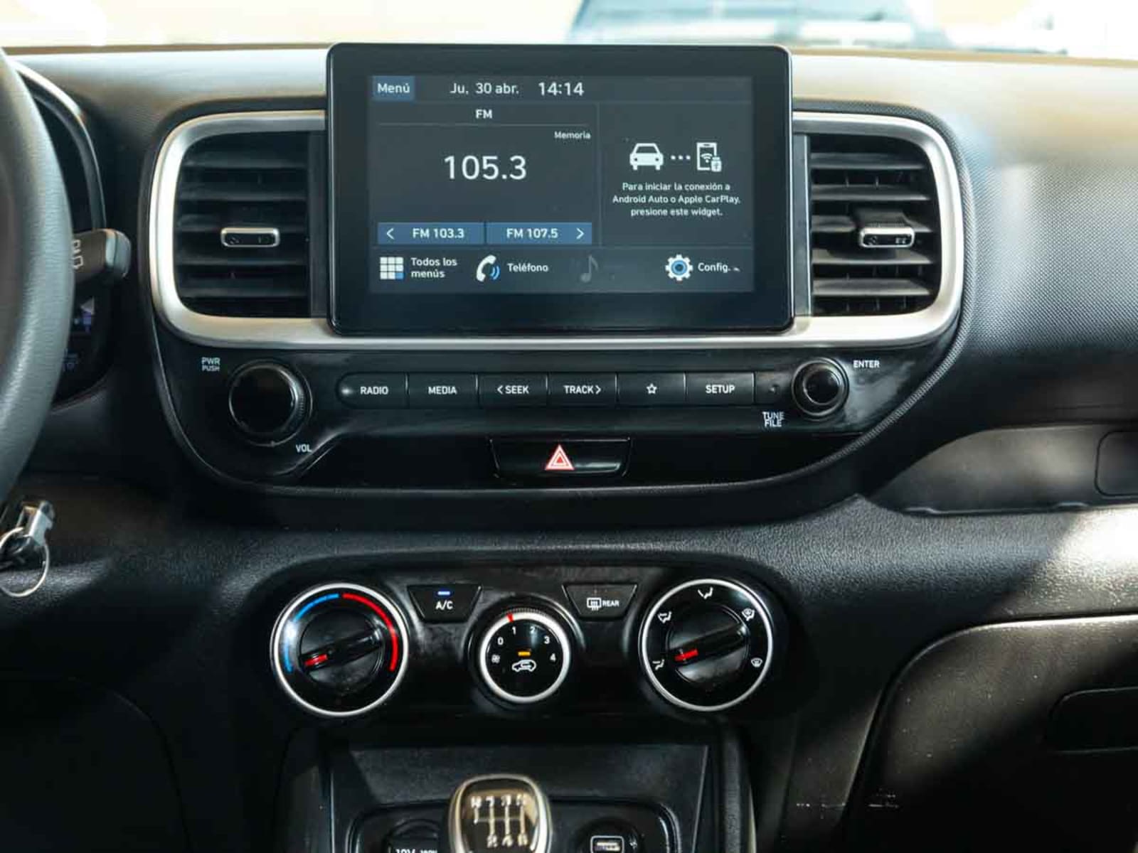 HYUNDAI VENUE QX 1.6 MT PLUS 2021 - Imagen 13 de 13