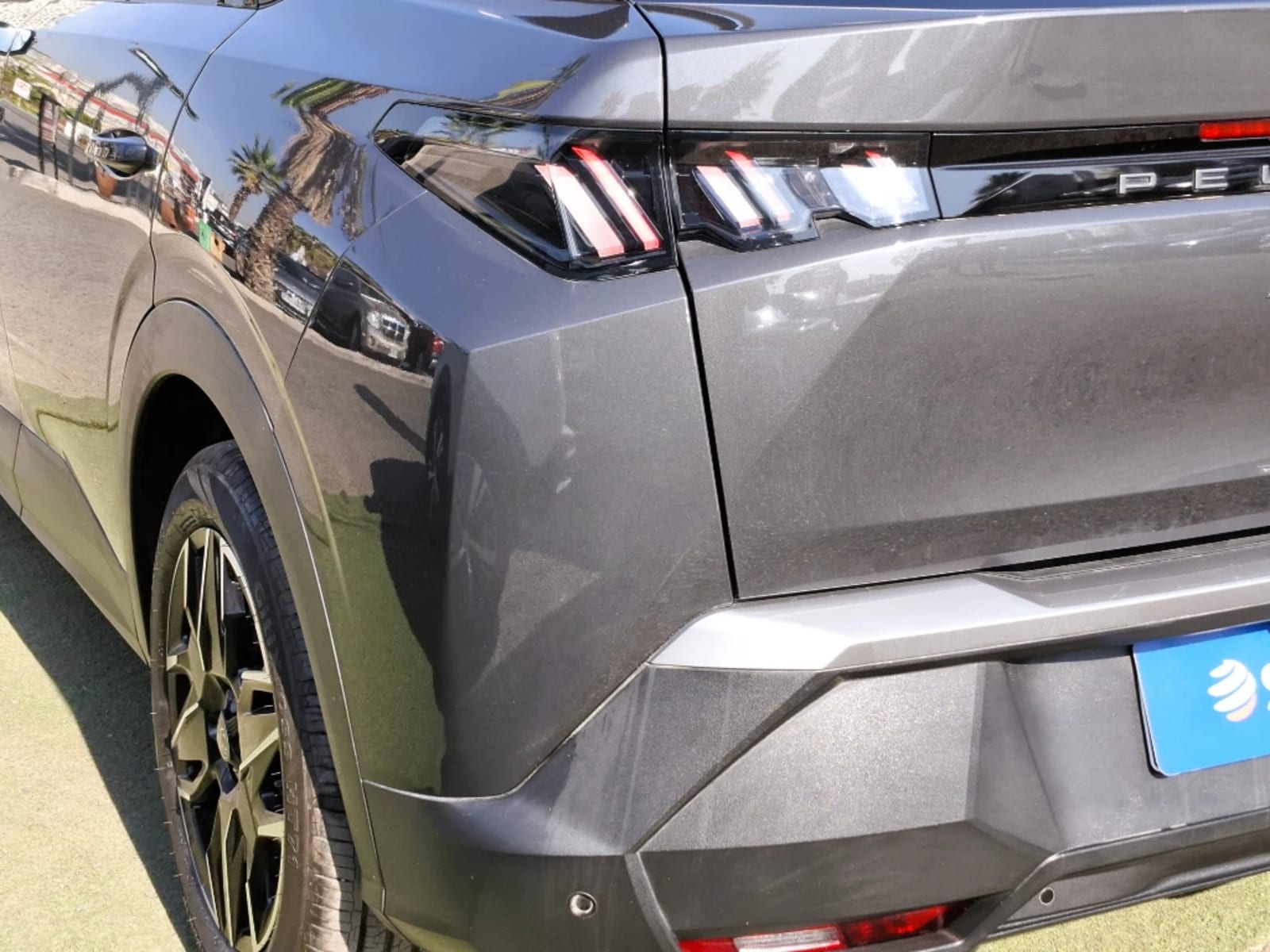 PEUGEOT NEW 3008 1.2 PREMIERE MHEV 4X2 136 EDCT AT 5P 2025 - Imagen 9 de 20