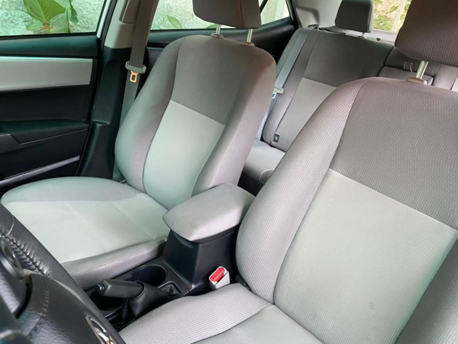 Toyota COROLLA 1.8 XLI 172R1N0 MT 2019 - Imagen 6 de 8