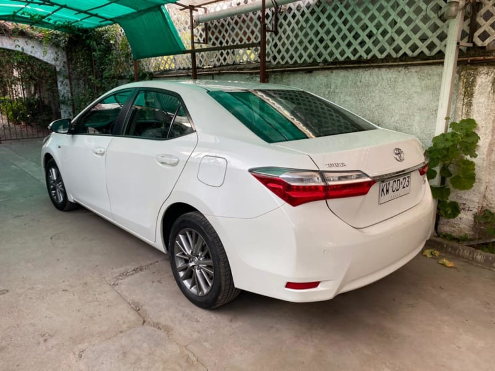 Toyota COROLLA 1.8 XLI 172R1N0 MT 2019 - Foto 4 de 8