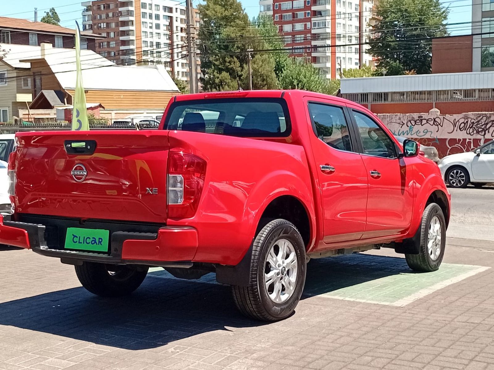 Nissan Navara 2.3d Xe Diesel 4x2 Dob.cab. Mt 4p 2024 - Imagen 7 de 8