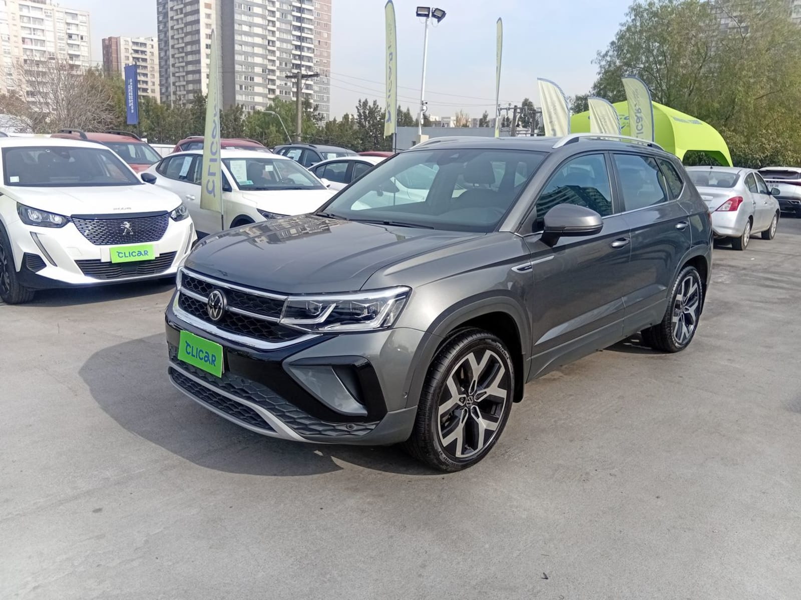 Volkswagen Taos 1.4 Tsi Highline 4x2 At 5p 2024 - Imagen 3 de 8