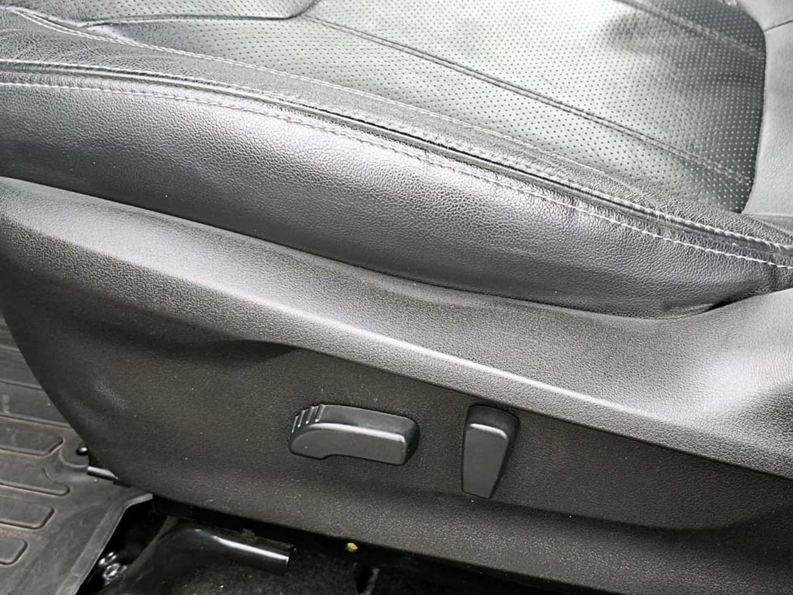 SUBARU FORESTER (IN) 2.5 AWD LIMITED ES AT 4X4 2020 - Imagen 12 de 20