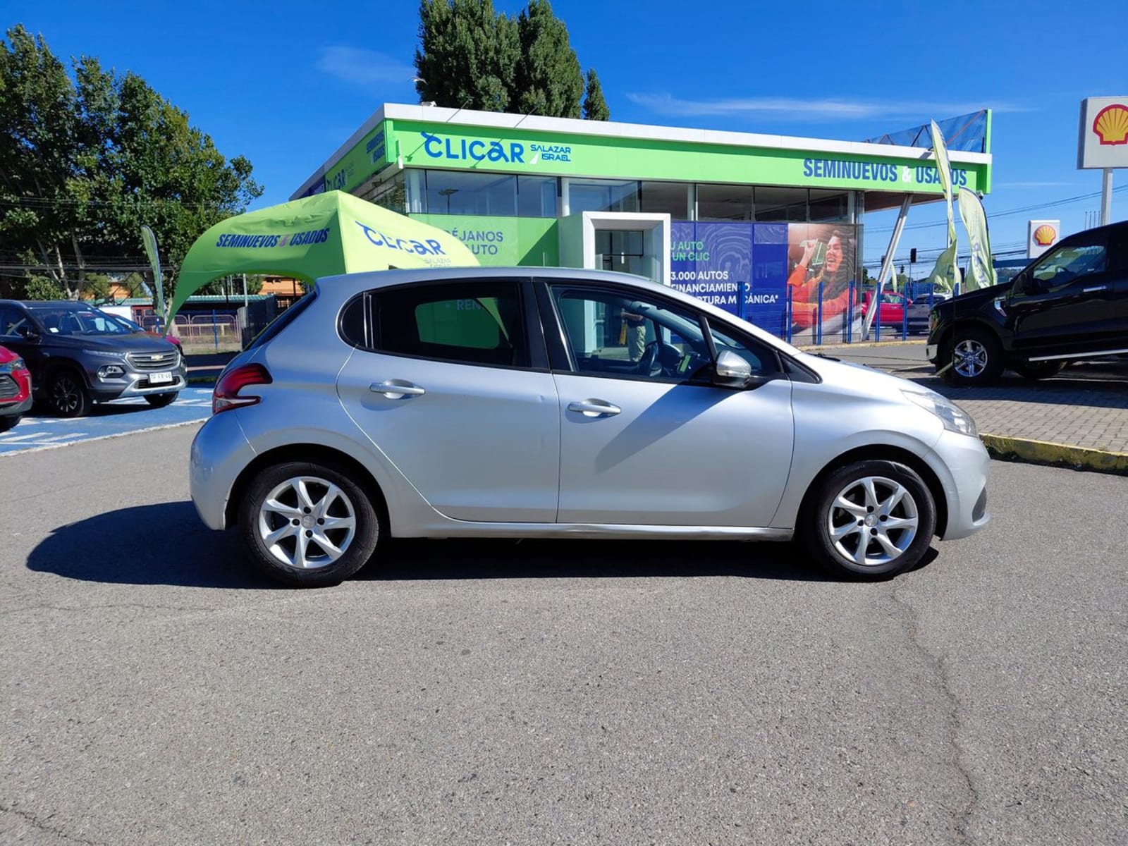 Peugeot 208 1.2 Active Puretech Mt 5p 2018 - Imagen 8 de 8