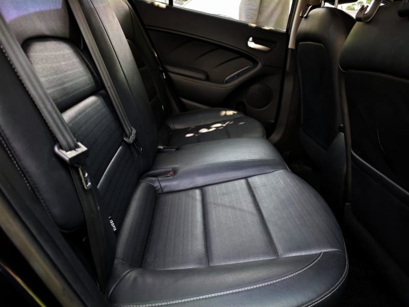 Kia K3 1.6 AUT  2018 - Imagen 8 de 8