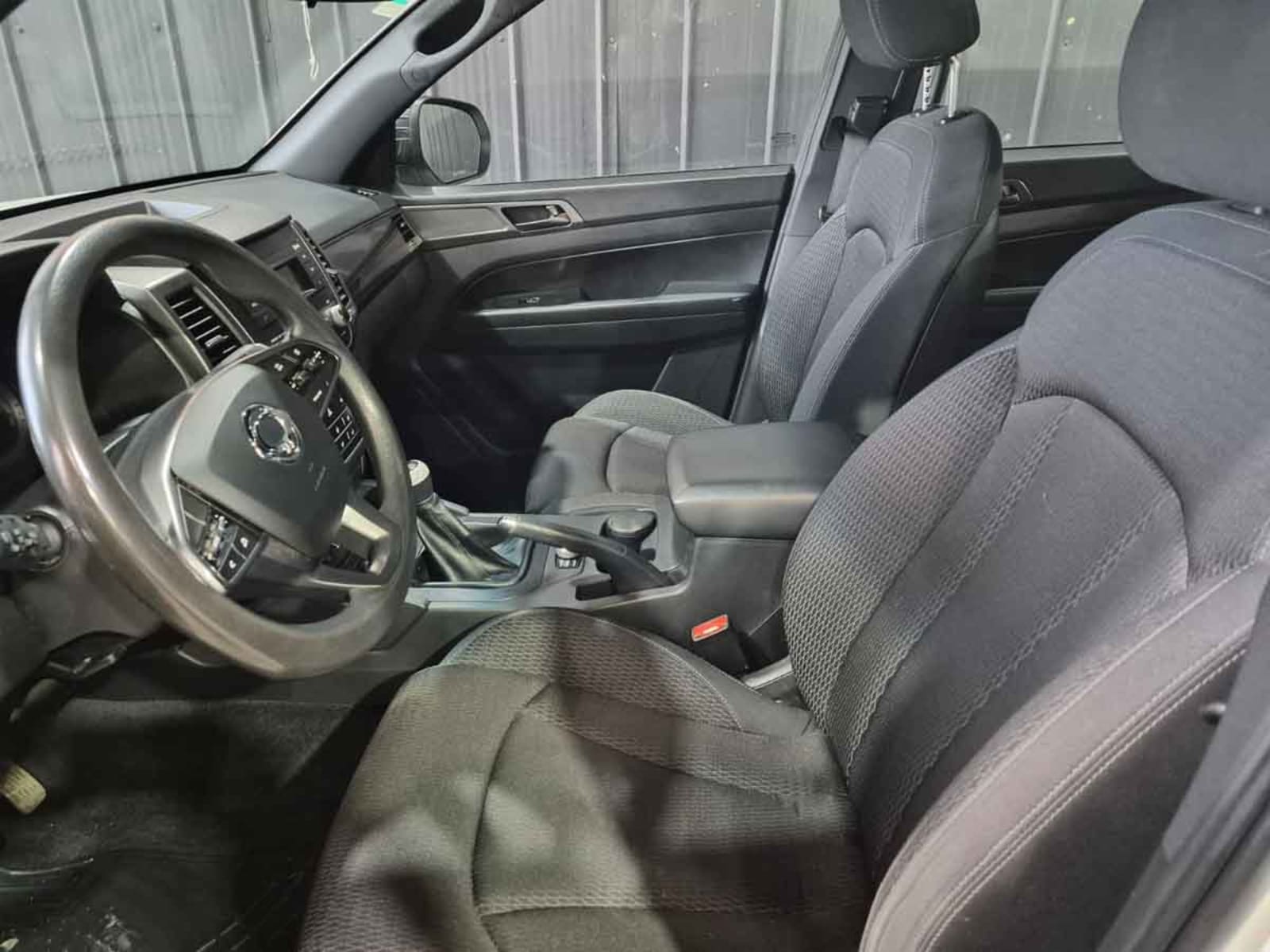 SSANGYONG MUSSO GRAND 4X4 2.2 2022 - Imagen 8 de 13