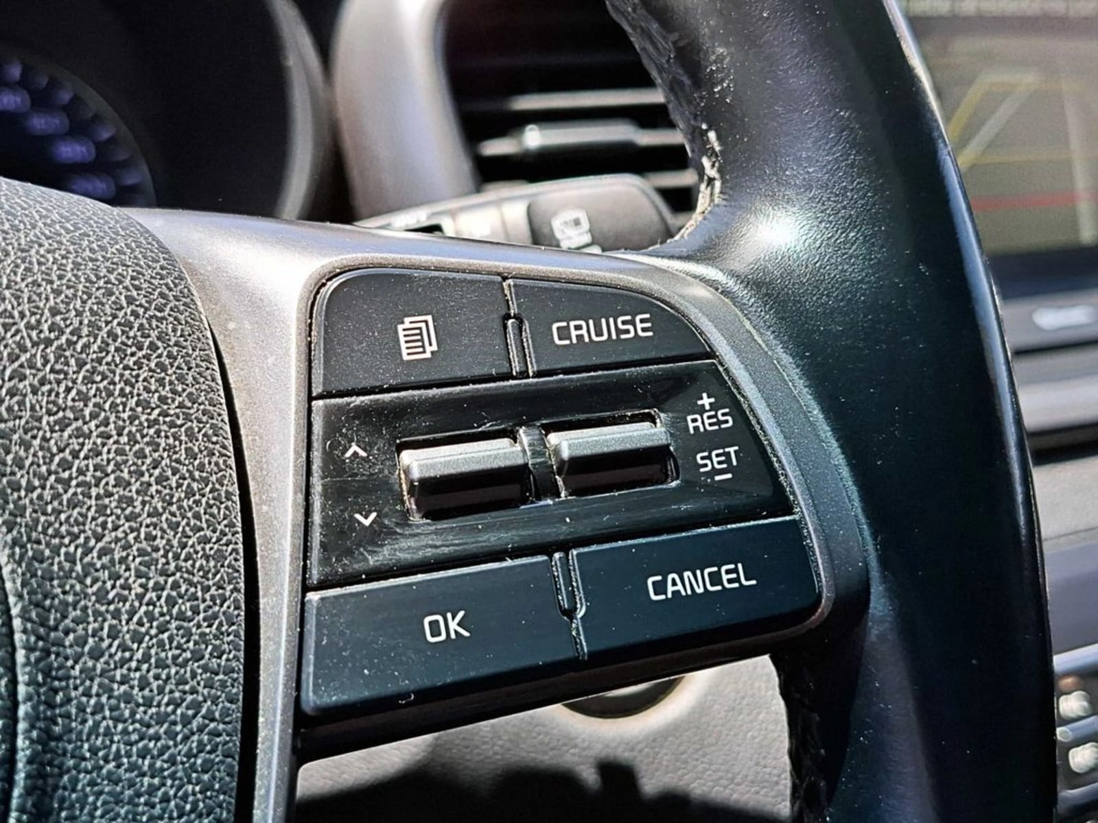 KIA SORENTO 2.4 EX GLS 5P 2021 - Imagen 16 de 18