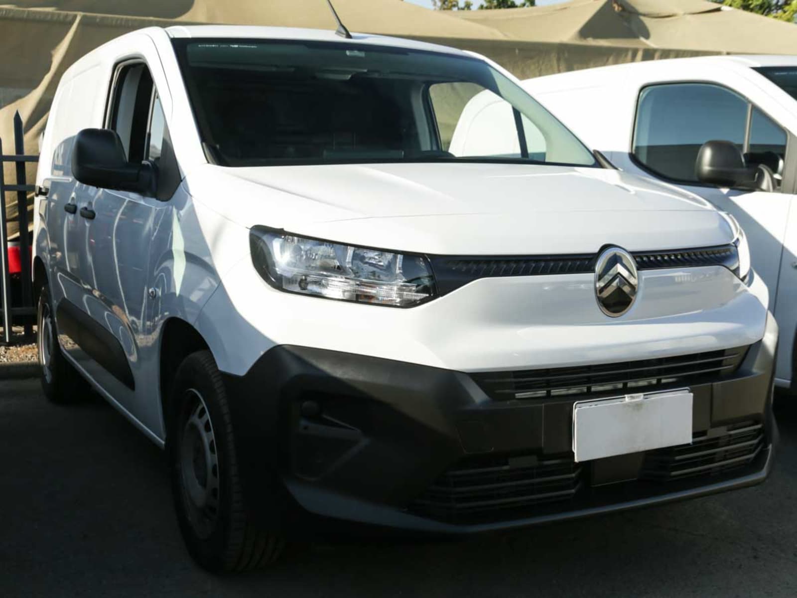 CITROEN BERLINGO MCA M DIESEL 100HP MT 2026 - Imagen 3 de 12
