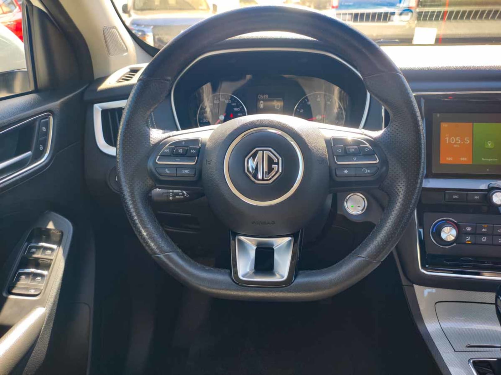 MG MG RX5 1.5T DCT DLX 2022 - Imagen 12 de 14