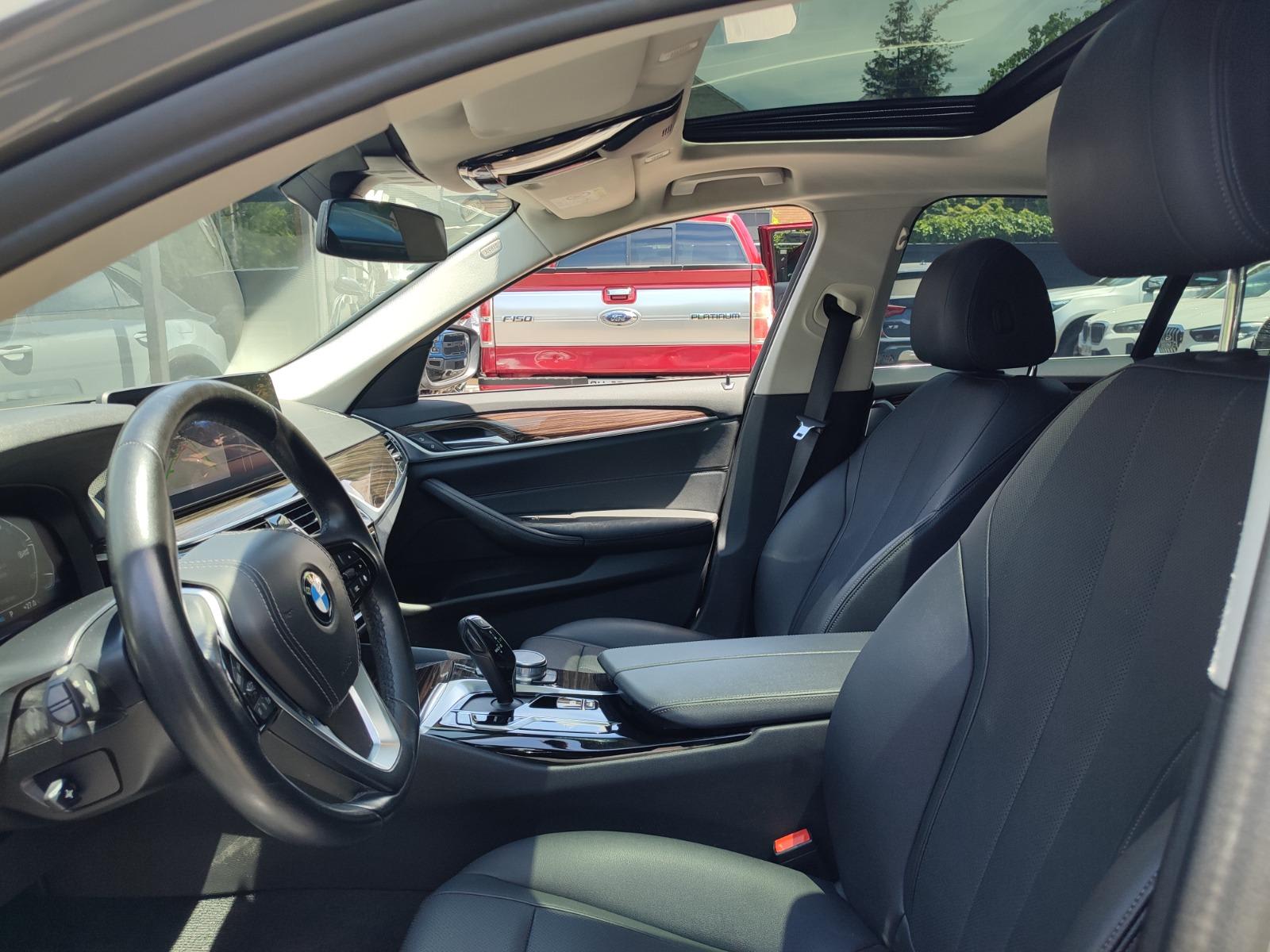 BMW 520D HERITAGE 2.0 AT 2022 - Imagen 9 de 16