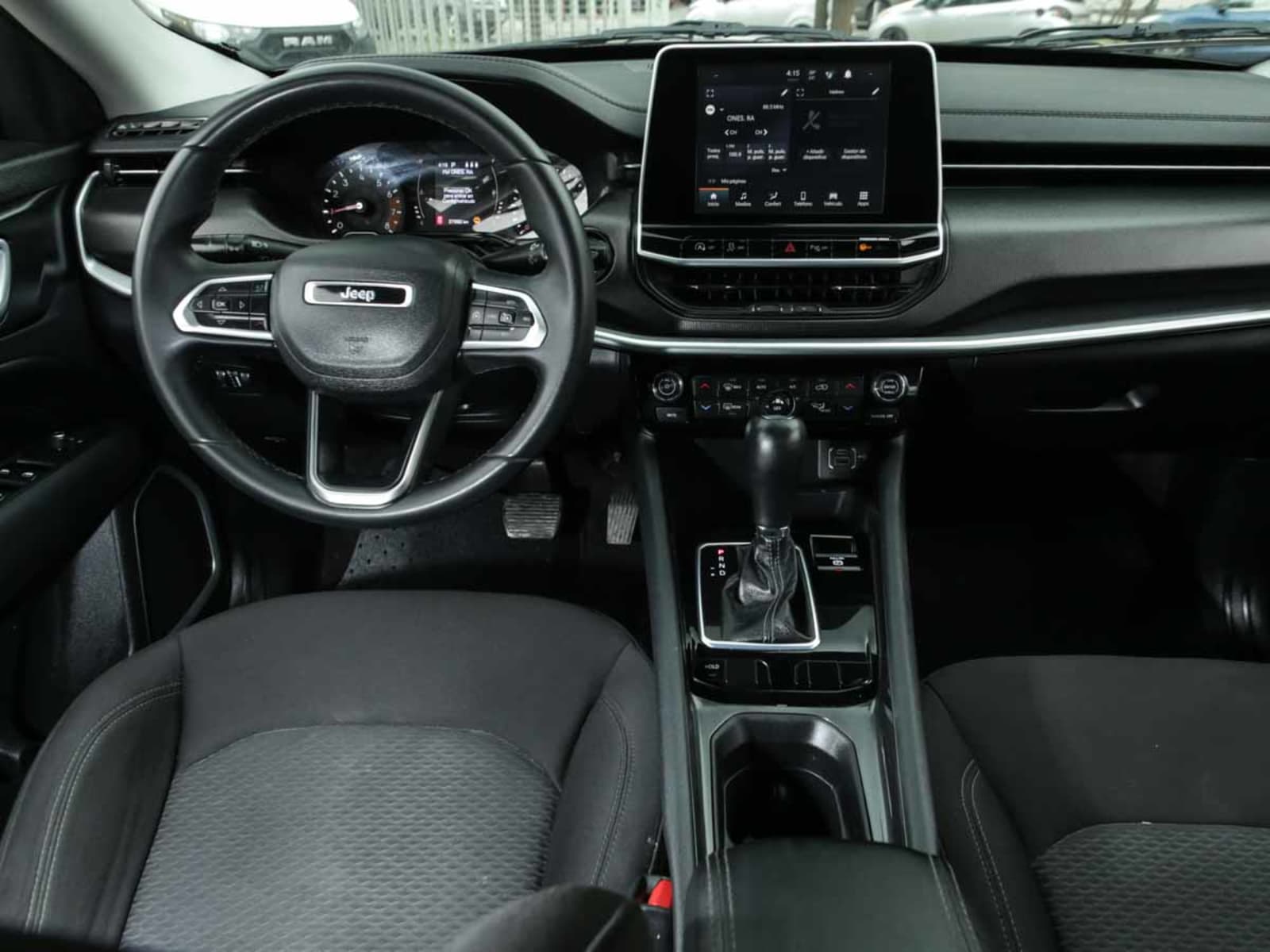 JEEP COMPASS SPORT 4X2 AT 2023 - Imagen 12 de 13