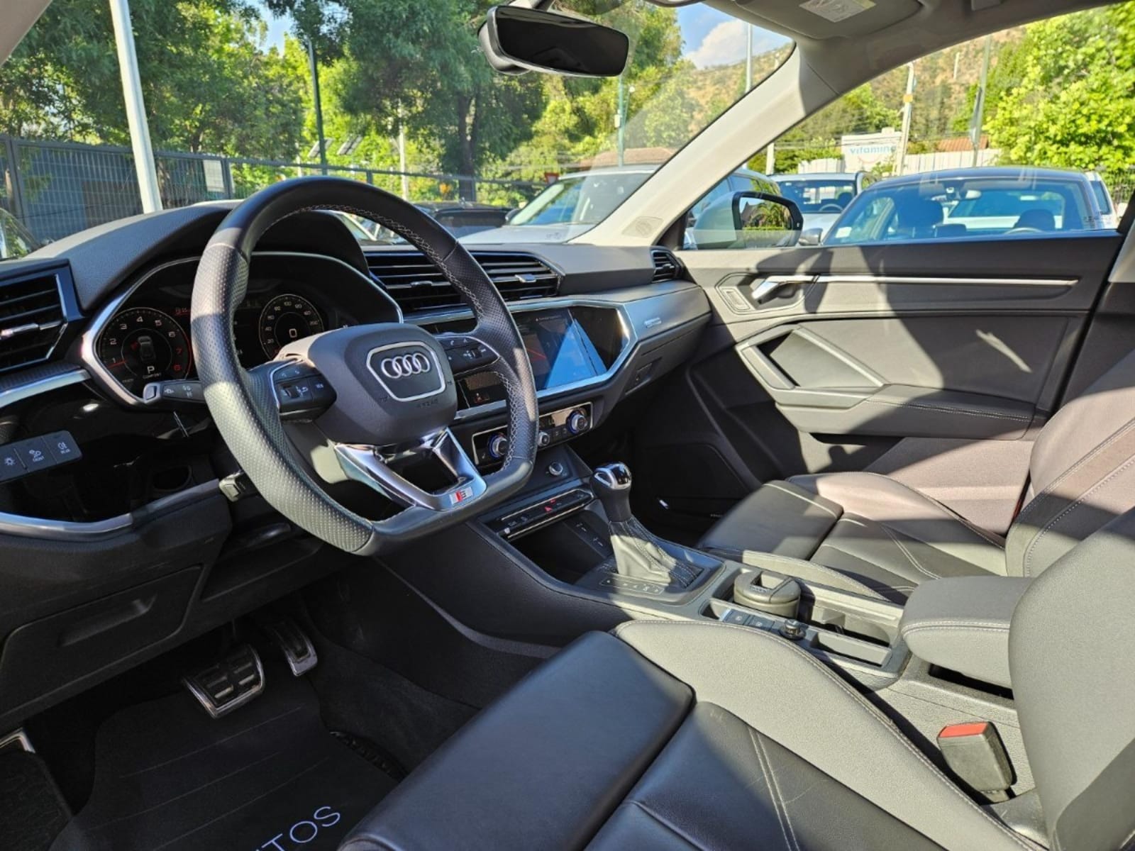 AUDI Q3 35 TSFI 1.4T STRONIC 2022 - Imagen 11 de 17